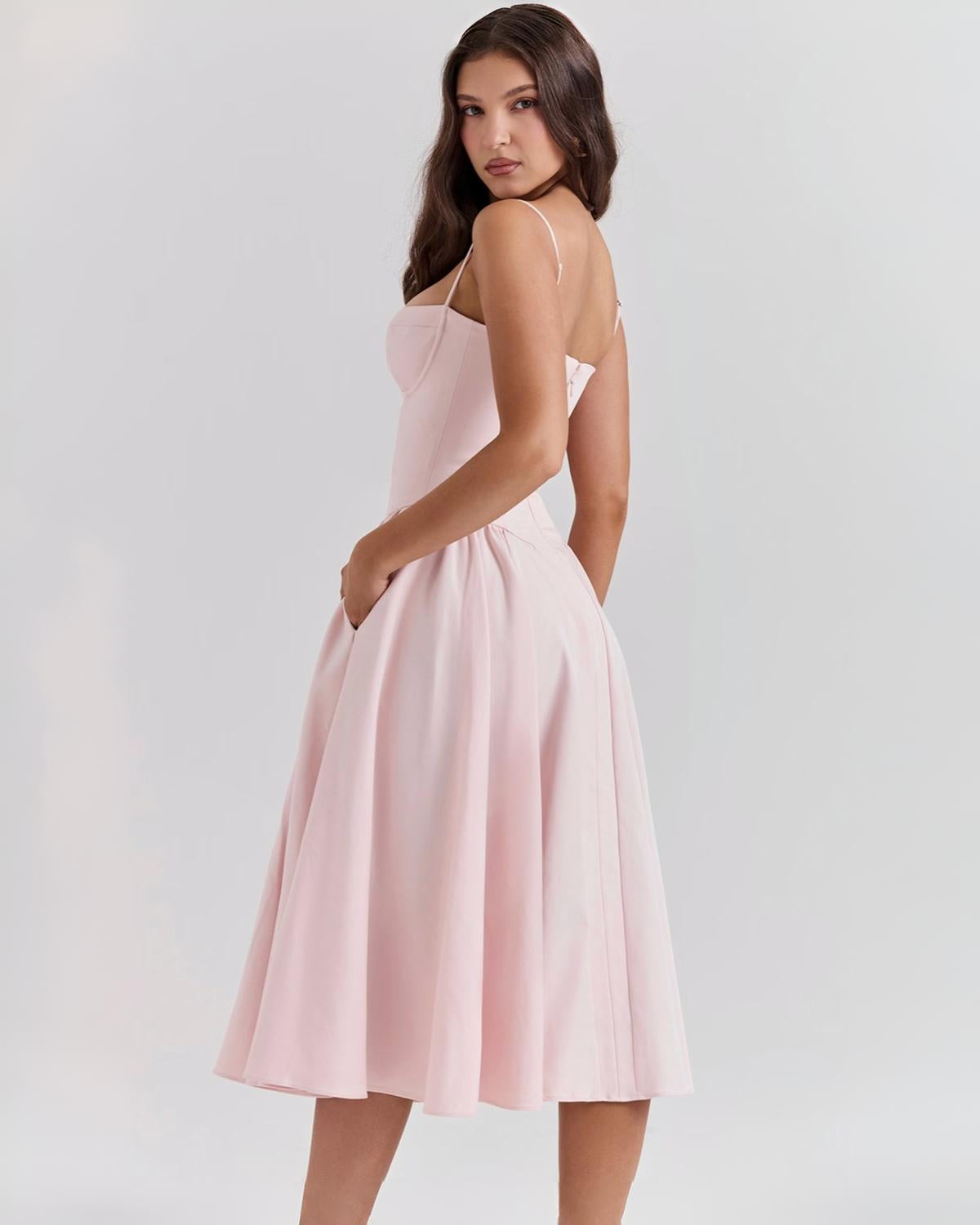 Hedda - Midi Klänning