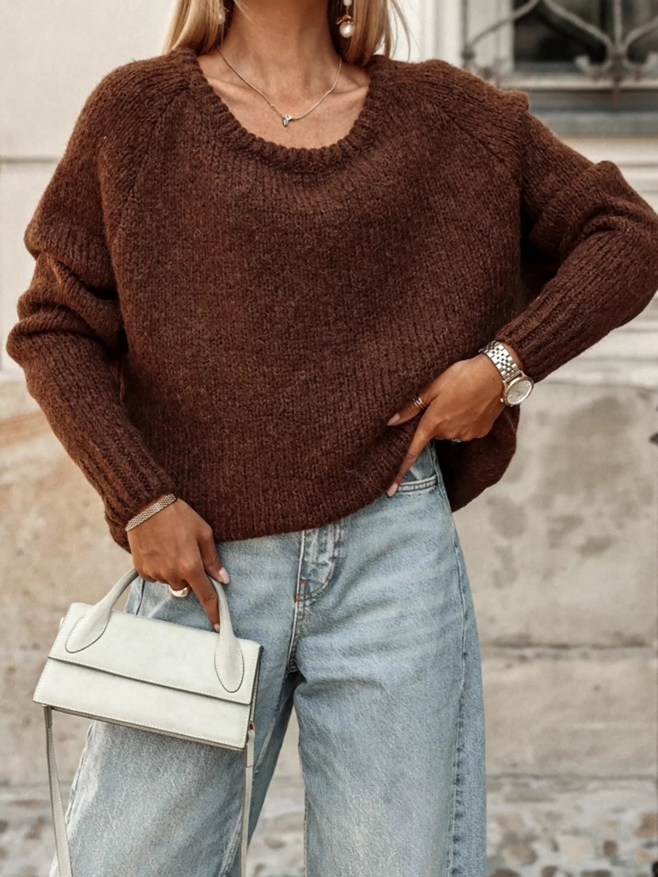Alicia - Rund hals tröja med fallande axlar och passform