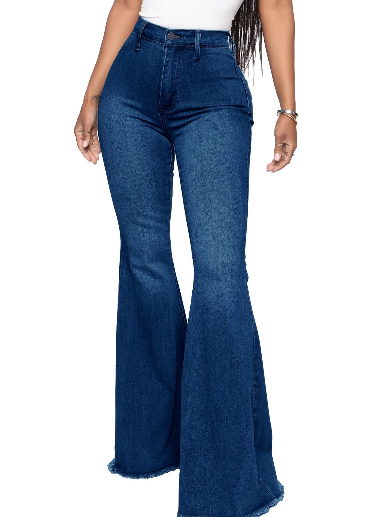 Rania - Högmidja jeans med råkant och flarebyxa i plusstorlek