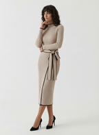 Myla – Midi Klänning