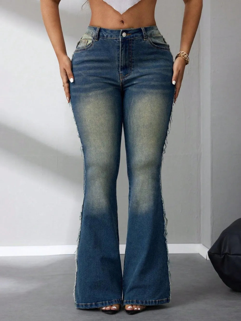 Paula - Jeans Med Rå Kant Och Utsvängd Passform Utan Elastan