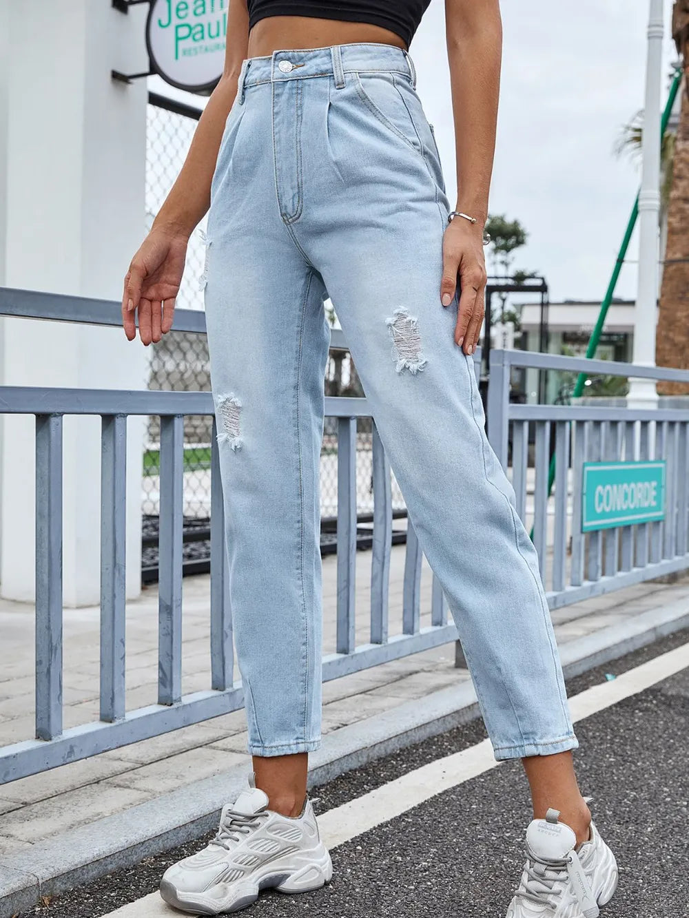 Moa - Slitna Raka Jeans Med Fickor Och Mjuk Passform