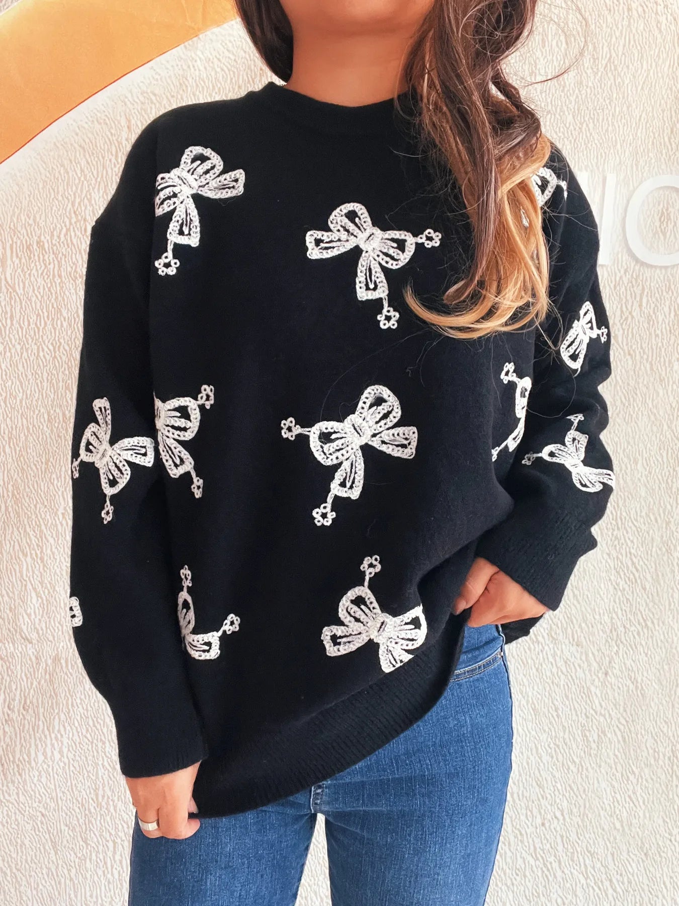 Svea - Tröja Med Rosett Och Rund Hals Långärmad Polyester