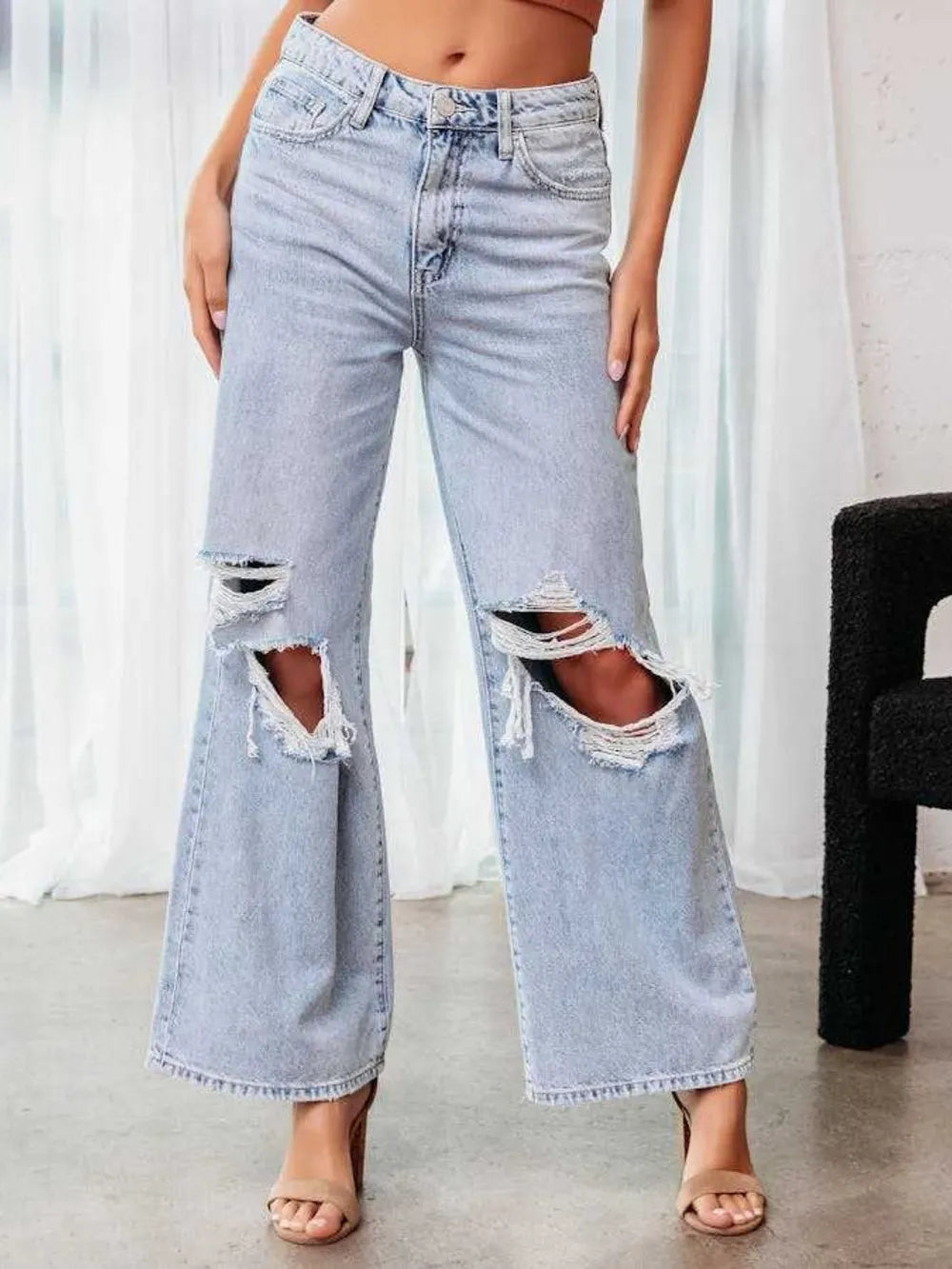 Isabelle - Slitna vida ben jeans med fickor i klassisk stil